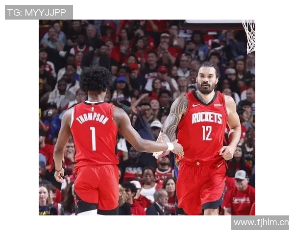 火箭篮板率创历史新高亚当斯前场板率领跑联盟