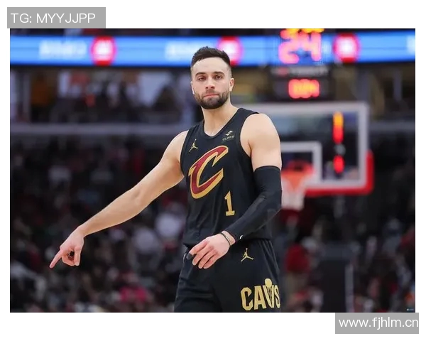 阿德尔曼谈琼斯防守KD的重要性强调双向合同球员的责任感 阿德尔曼谈琼斯防守KD的重要性强调双向合同球员的责任感