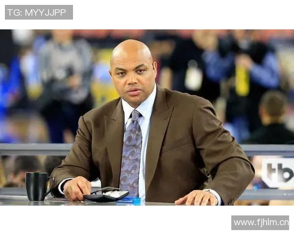 巴克利称詹姆斯为历史第三人不忍目睹其职业生涯末期的挣扎与困境 巴克利称詹姆斯为历史第三人不忍目睹其职业生涯末期的挣扎与困境