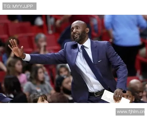 科林斯表示将以积极心态迎接比赛感恩每天能以良好状态出战