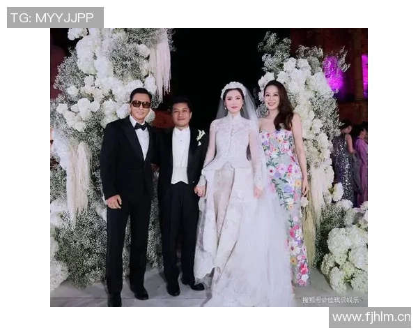 新婚快乐多库社交媒体分享与未婚妻甜蜜合照宣布今日盛大婚礼