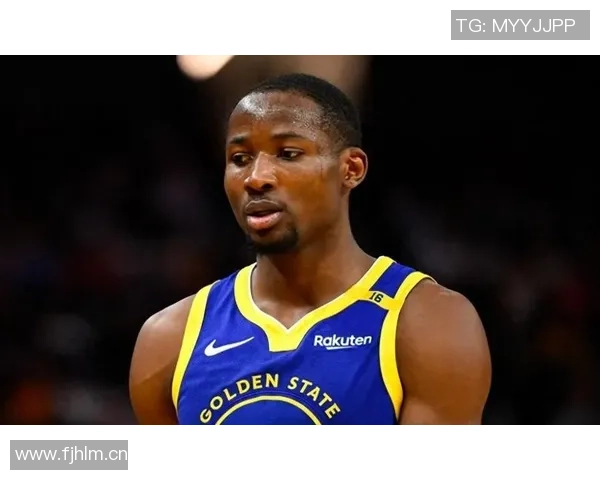 库明加精彩突破虚晃艾顿轻松上篮得分展现超强个人能力 库明加精彩突破虚晃艾顿轻松上篮得分展现超强个人能力