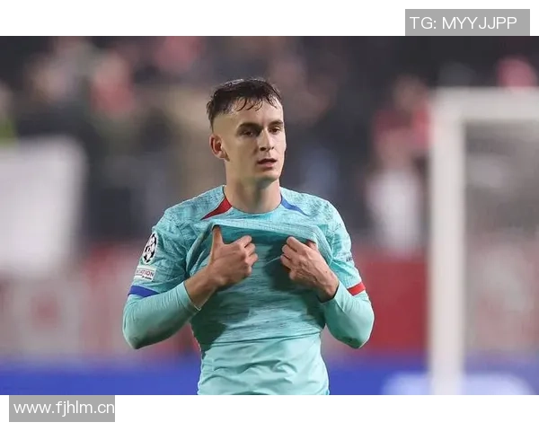 罗马诺解读卡尔言论强调他仍渴望为拜仁全力以赴 罗马诺解读卡尔言论强调他仍渴望为拜仁全力以赴